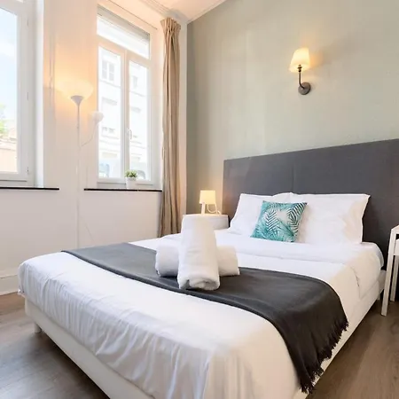 Centre - Nice And Functional Studio Apartment *