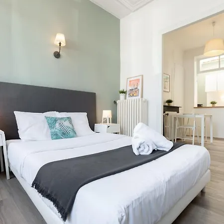 Centre - Nice And Functional Studio Apartment *